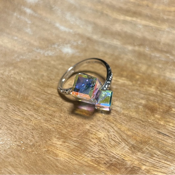 *SOLD* Iridescent Glass Crystal Cubes 925 Sterling Silver Bypass Ring - Picture 5 of 17